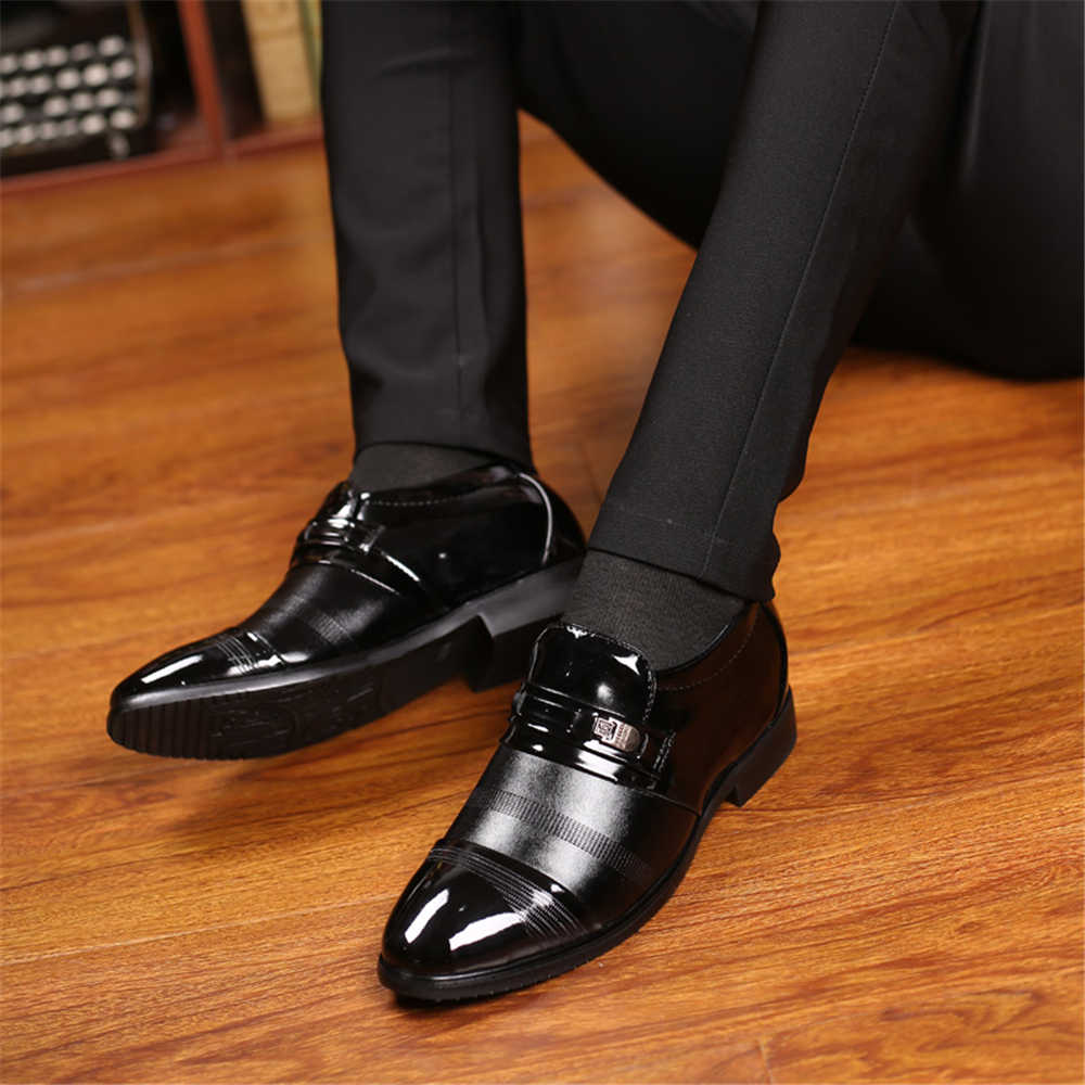 Scarpe Sportive Colorate con T - Luxury Lifestyle Dress recensione e prezzo