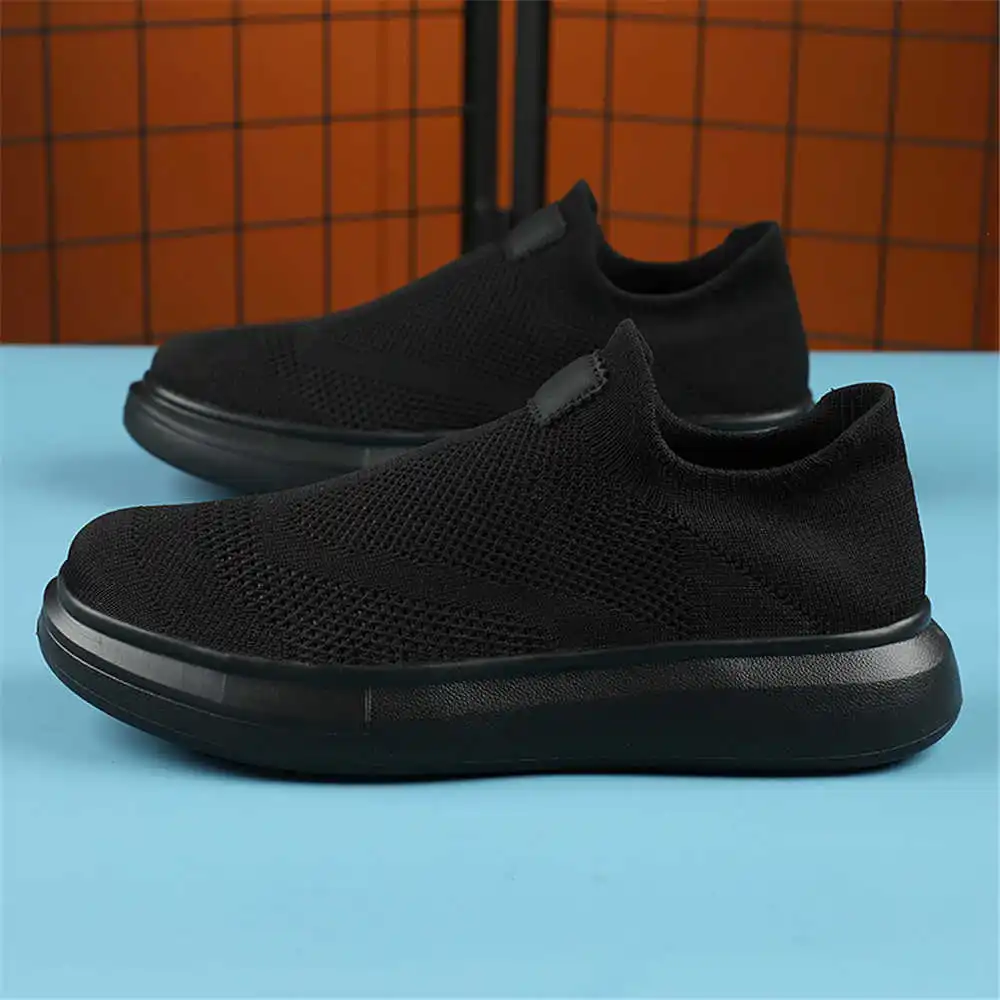 Calze con plateau scarpe marro - Luxury Lifestyle Lounge recensione e prezzo